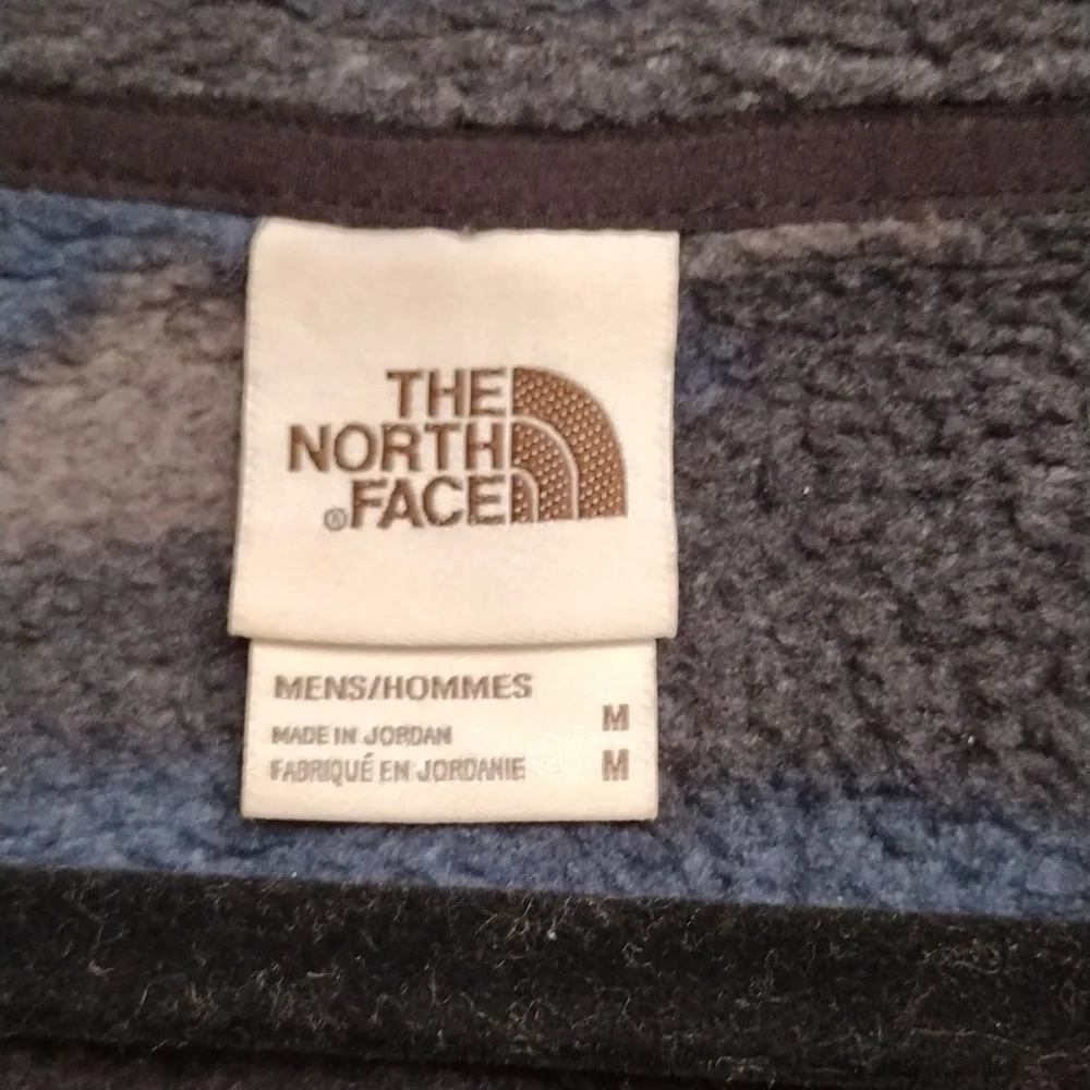 The North Face  Gordon Lyons Aztec 1/4 zip pullover M